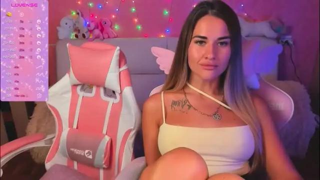 Image 12 of hotty_girls_here Stream on Chaturbate on 1 month ago