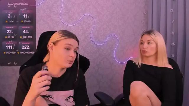 Thumbnail 2, hottyblonds's Stream at Chaturbate, 13 months ago