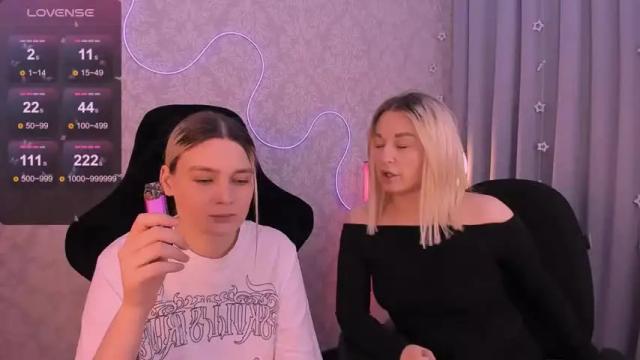 Thumbnail 1, hottyblonds's Stream at Chaturbate, 12 months ago