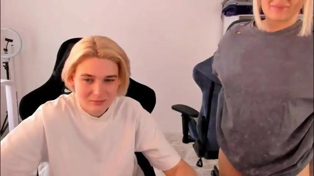 Image 3 of hottyblonds Stream on Chaturbate on 2 months ago