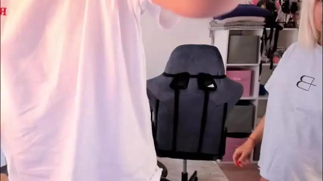Image 2 of hottyblonds Stream on Chaturbate on 1 month ago