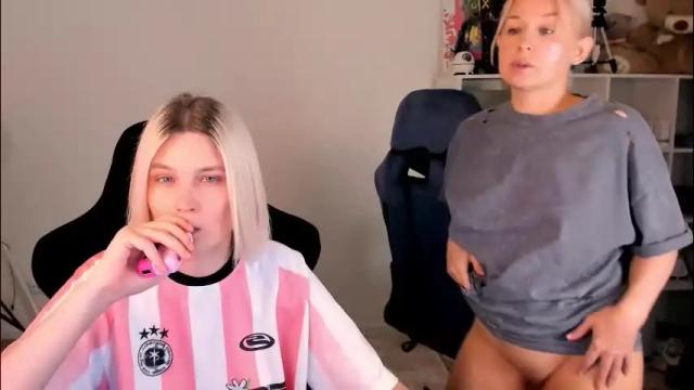 Thumbnail 1, hottyblonds's Stream at Chaturbate, 1 day ago