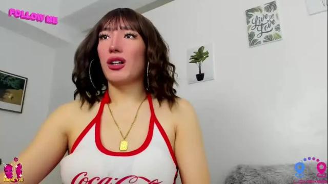 Image 4 of hottycrishinaxx Stream on Chaturbate on 1 month ago