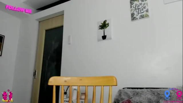 Image 12 of hottycrishinaxx Stream on Chaturbate on 16 days ago