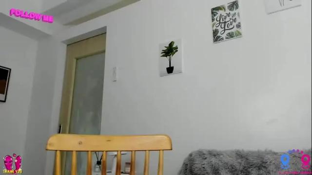 Image 12 of hottycrishinaxx Stream on Chaturbate on 4 days ago