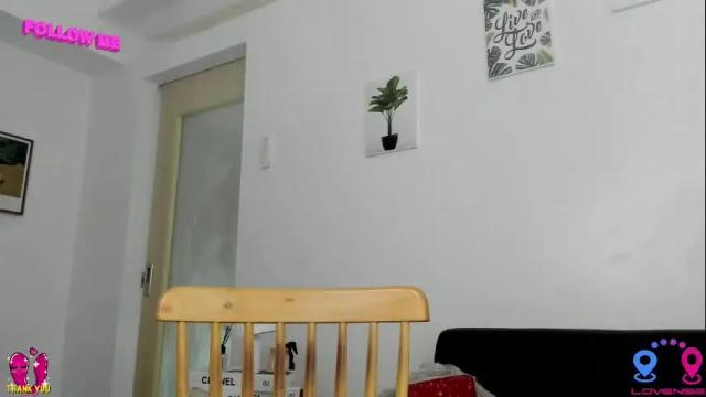 Image 11 of hottycrishinaxx Stream on Chaturbate on 15 days ago