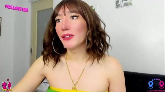 Image 11 of hottycrishinaxx Stream on Chaturbate on 13 days ago