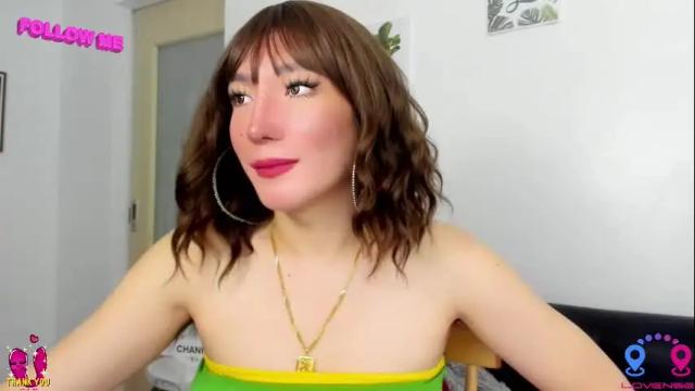 Image 8 of hottycrishinaxx Stream on Chaturbate on 13 days ago