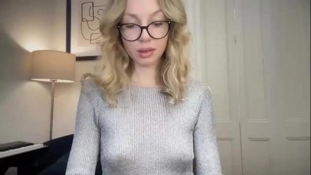 Image 10 of hottymilana Stream on Chaturbate on 13 days ago