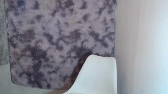Image 12 of hotvannie Stream on Chaturbate on 14 months ago