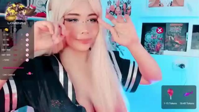 Image 12 of hotvexan Stream on Chaturbate on 24 months ago