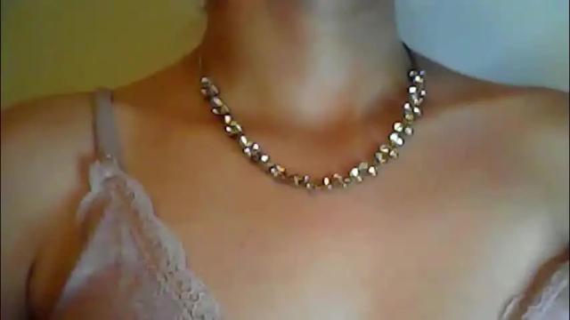 Image 2 of hotwinterxx Stream on Chaturbate on 2 months ago