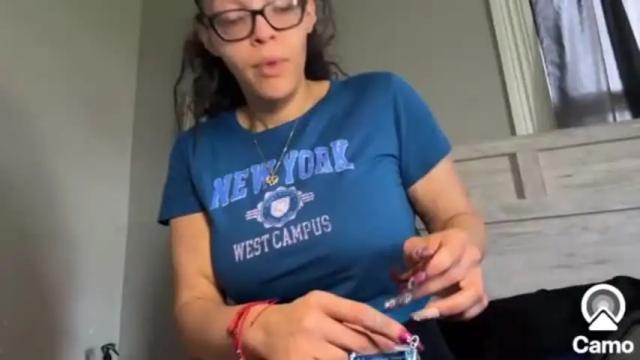 Image 10 of hotyella Stream on Chaturbate on 14 months ago