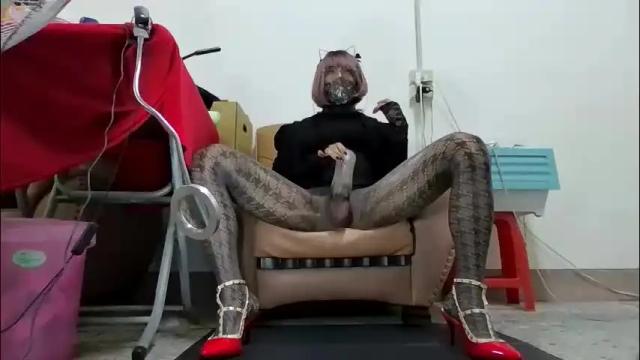 Image 2 of hourg Stream on Chaturbate on 2 months ago