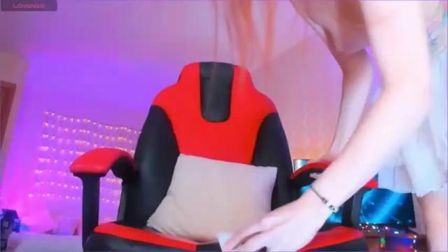 Image 12 of hova_nik Stream on Chaturbate on 16 months ago