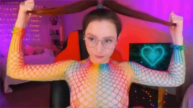 Image 8 of hova_nik Stream on Chaturbate on 15 months ago