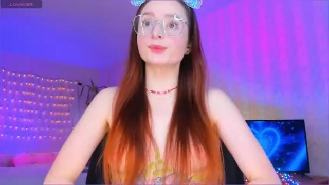 Image 7 of hova_nik Stream on Chaturbate on 15 months ago