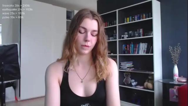 Image 10 of hoveykey Stream on Chaturbate on 2 months ago