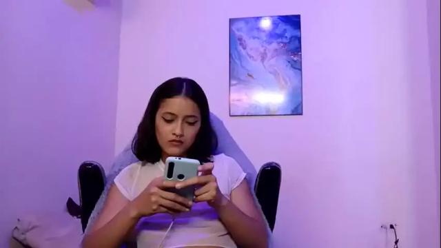Image 7 of hubena_tgn Stream on Chaturbate on 26 days ago