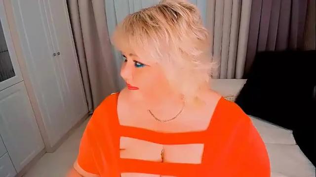 Thumbnail 3, huge_booobs's Stream at Chaturbate, 1 month ago