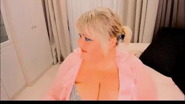 Thumbnail 3, huge_booobs's Stream at Chaturbate, 26 days ago