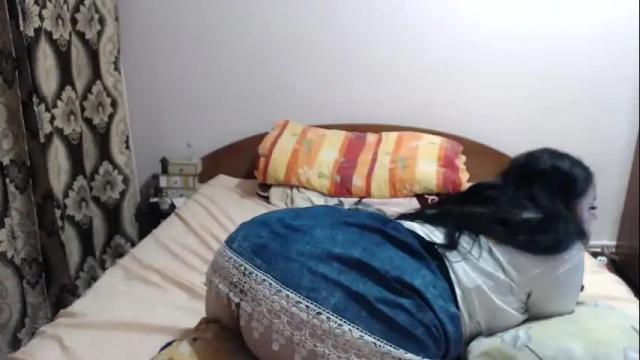 Image 11 of hugeassdevil Stream on Chaturbate on 13 days ago