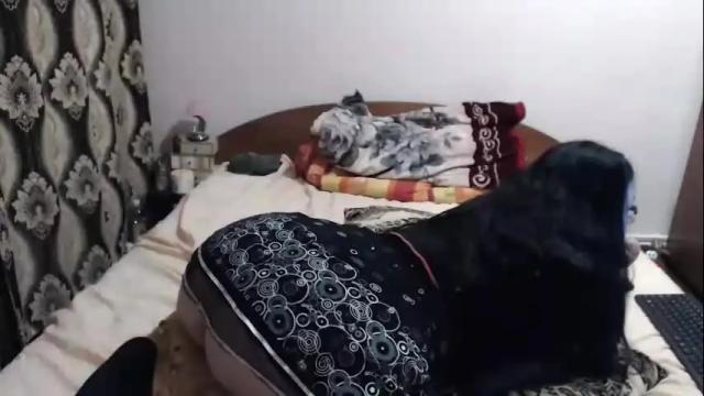 Image 10 of hugeassdevil Stream on Chaturbate on 8 days ago