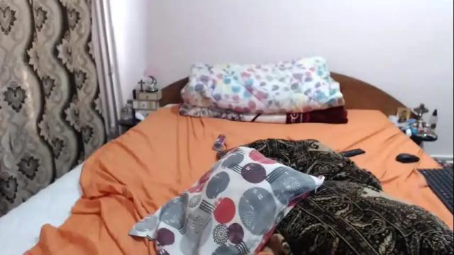 Image 4 of hugeassdevil Stream on Chaturbate on 3 months ago