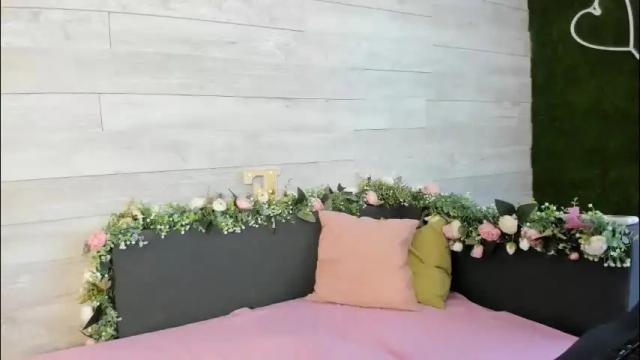 Image 10 of hugeboobserin Stream on Chaturbate on 2 months ago