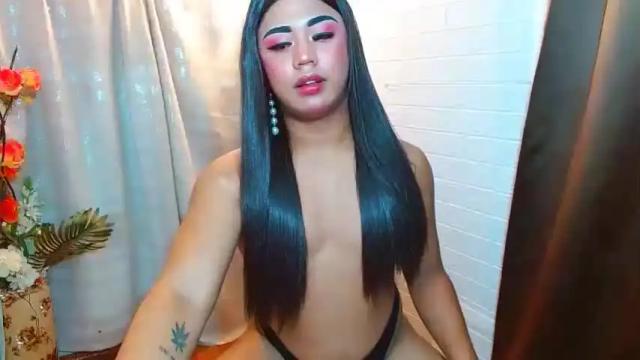 Image 8 of hugecock_aarien Stream on Chaturbate on 19 months ago