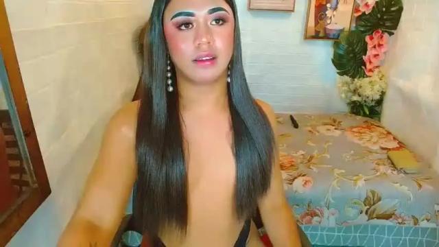 Image 12 of hugecock_aarien Stream on Chaturbate on 20 months ago