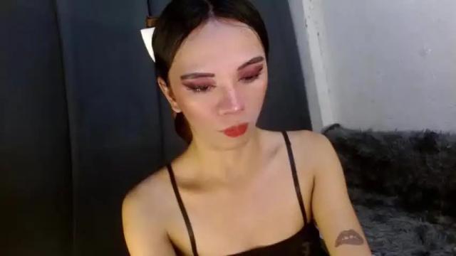 Image 8 of hugecock_caraxx Stream on Chaturbate on 12 months ago