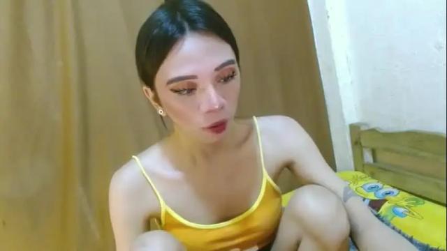 Image 12 of hugecock_caraxx Stream on Chaturbate on 1 month ago