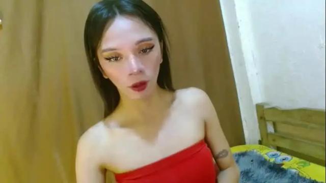 Image 2 of hugecock_caraxx Stream on Chaturbate on 23 days ago
