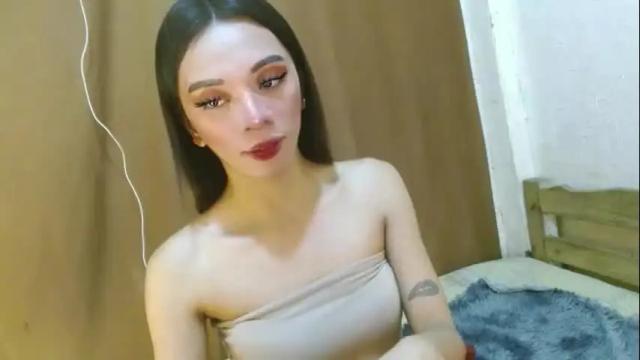 Image 3 of hugecock_caraxx Stream on Chaturbate on 7 days ago