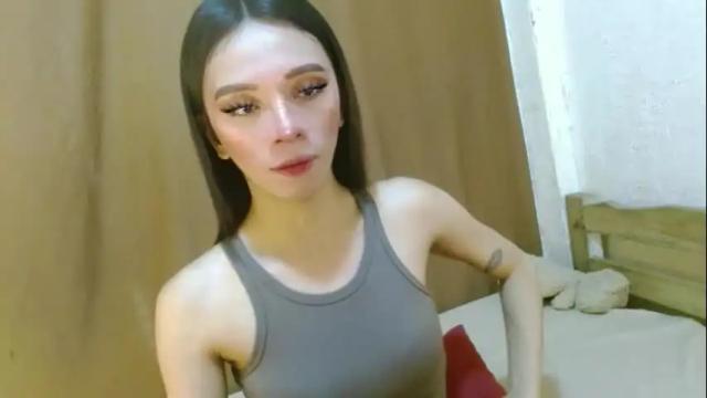 Image 8 of hugecock_caraxx Stream on Chaturbate on 3 months ago