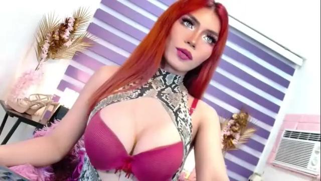 Image 3 of hugecockcarlita Stream on Chaturbate on 17 months ago