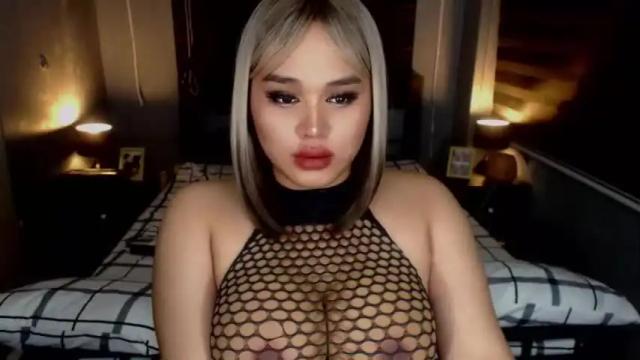 Thumbnail 2, hugecockcelestine's Stream at Chaturbate, 22 months ago