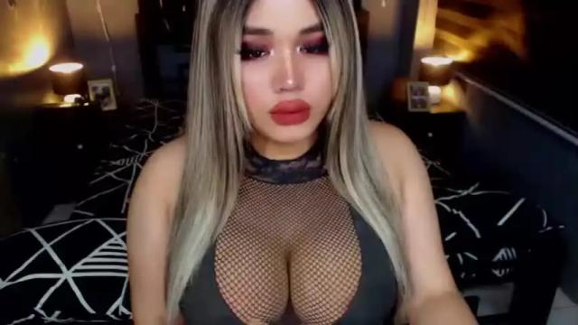 Image 8 of hugecockcelestine Stream on Chaturbate on 21 months ago