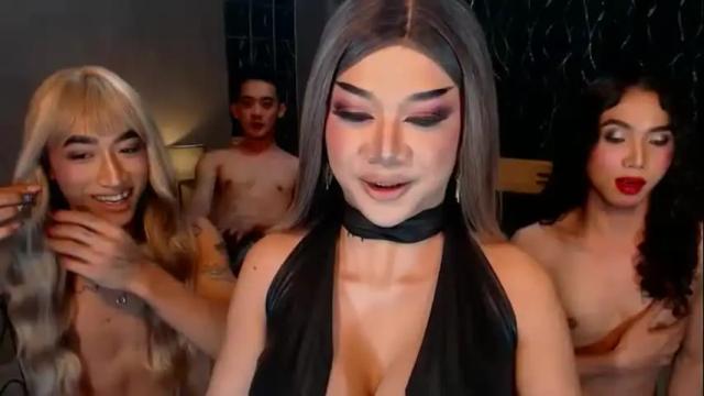 Image 8 of hugecockchristine Stream on Chaturbate on 5 days ago