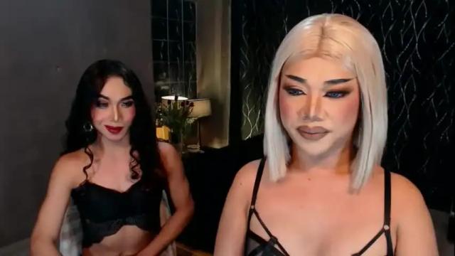 Image 4 of hugecockchristine Stream on Chaturbate on 3 days ago
