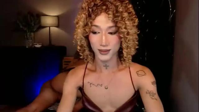 Image 10 of hugecockchristine Stream on Chaturbate on 3 months ago