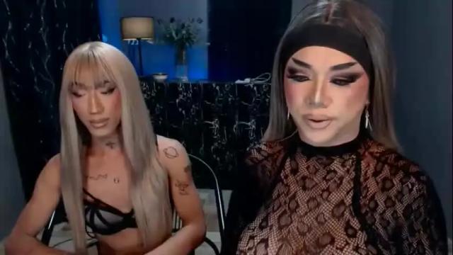 Image 6 of hugecockchristine Stream on Chaturbate on 3 months ago