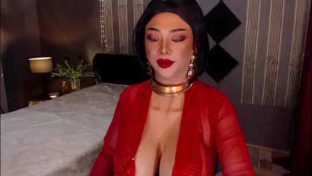 Image 4 of hugecockchristine Stream on Chaturbate on 2 months ago