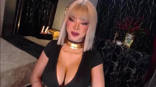 Image 8 of hugecockchristine Stream on Chaturbate on 1 month ago
