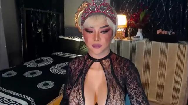 Image 10 of hugecockchristine Stream on Chaturbate on 1 month ago
