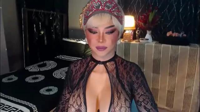 Image 6 of hugecockchristine Stream on Chaturbate on 1 month ago