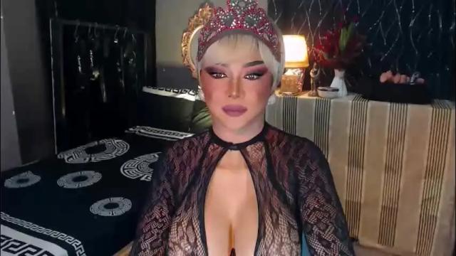 Image 8 of hugecockchristine Stream on Chaturbate on 1 month ago