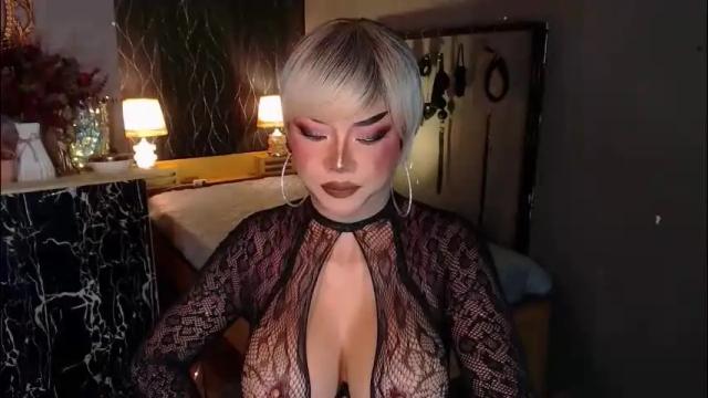 Image 6 of hugecockchristine Stream on Chaturbate on 1 month ago