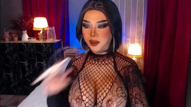 Image 12 of hugecockchristine Stream on Chaturbate on 22 days ago
